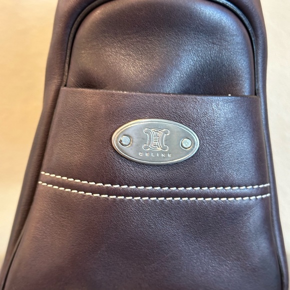 Vintage Boogie in Leather - Picture 7 of 15